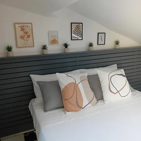 Bijou Loft Apartamento La Spezia